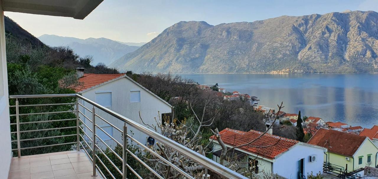 Ancora Prcanj Kotor Buitenkant foto