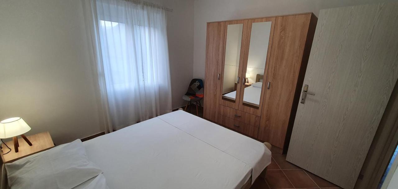 Ancora Prcanj Kotor Buitenkant foto